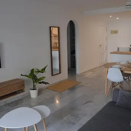 Benalmadena Beach Apartment Lägenhet *